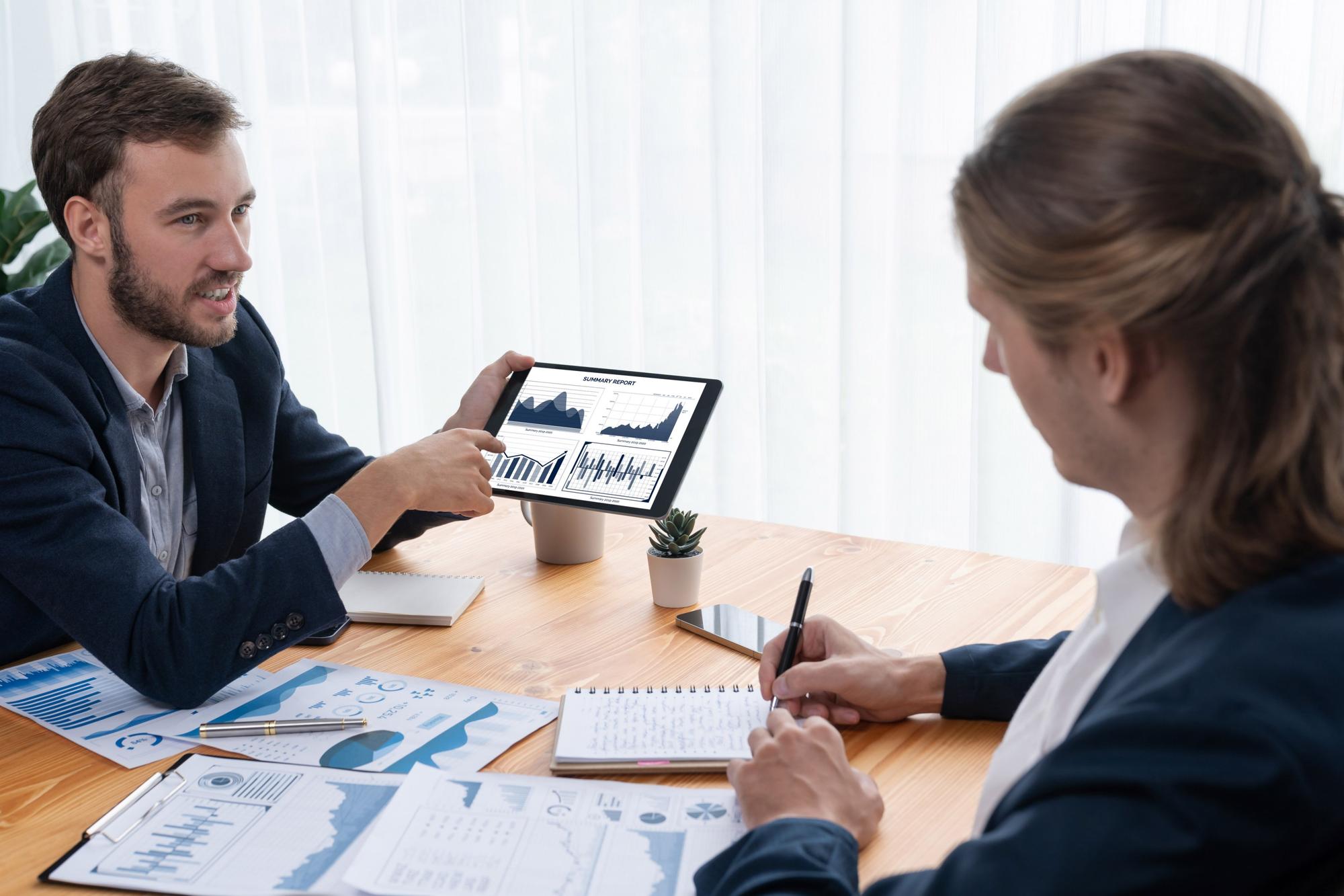 Estratégia de marketing e posicionamento competitivo no mercado